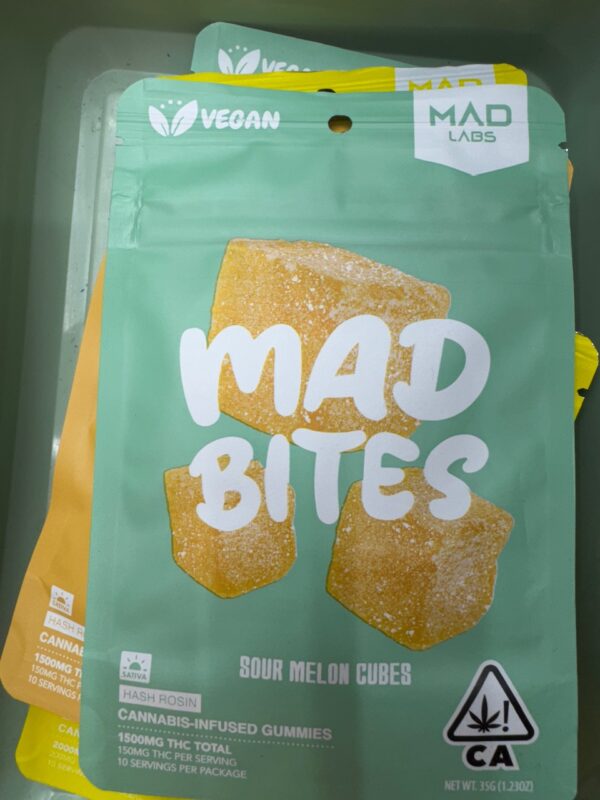 mad bites sour melon cubes